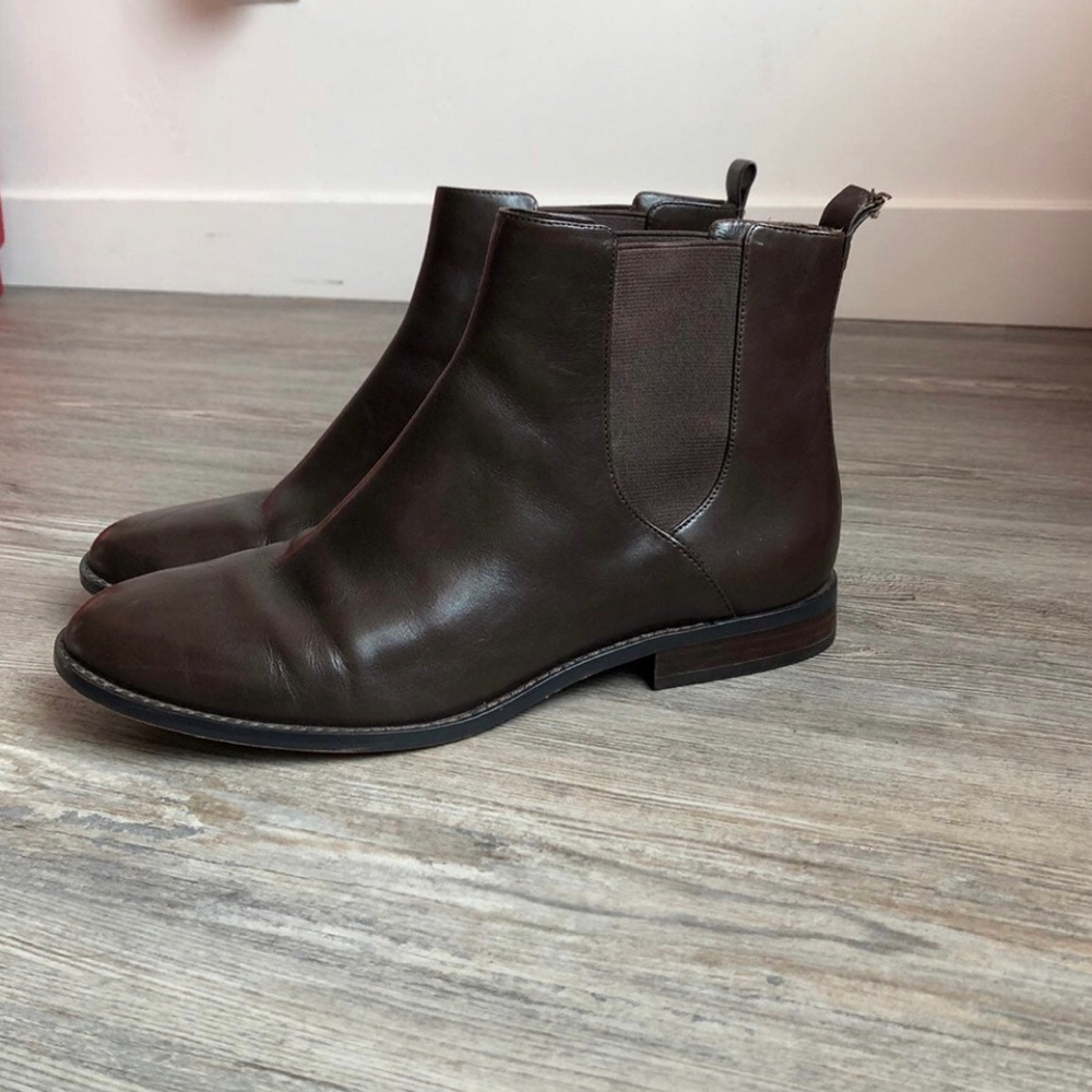 Michael Kors brown boots size 10